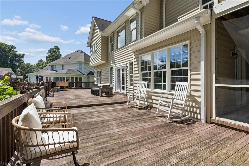 20711 Creekside Dr Property Photo 34