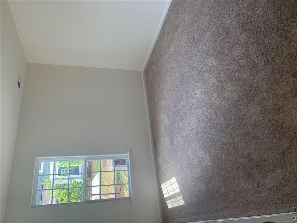 1011 Robinson Rd Property Photo 12