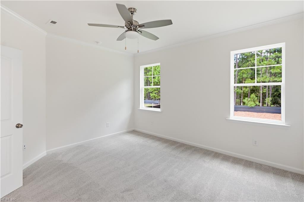 1533 Waltham Ln Property Photo 13