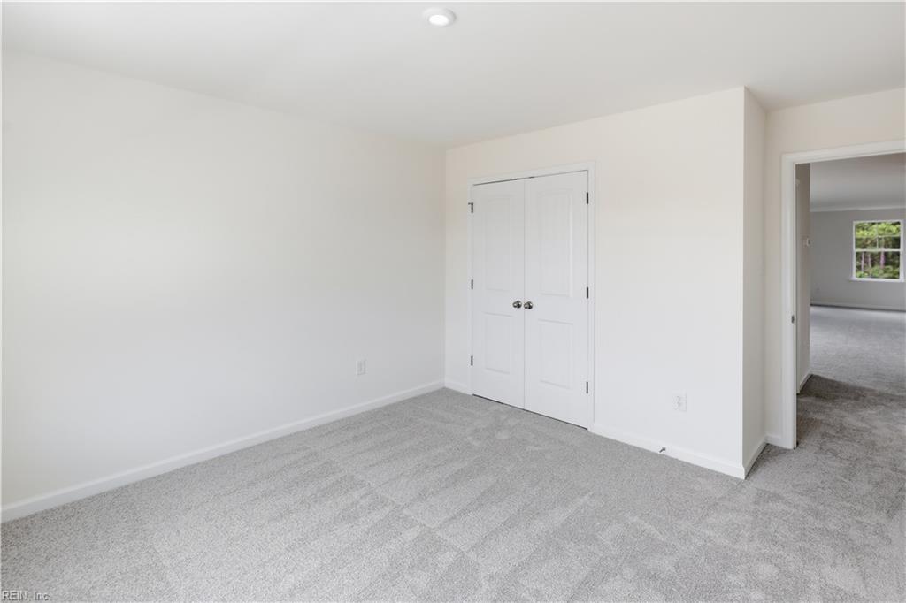 1533 Waltham Ln Property Photo 19