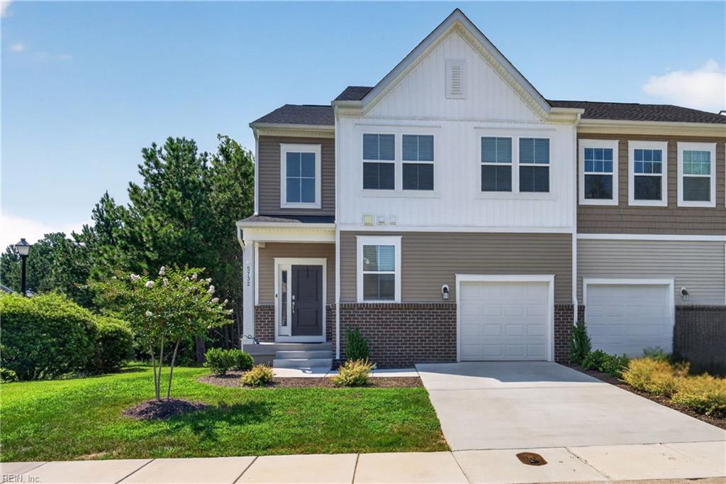 5732 Flowering Peach LN