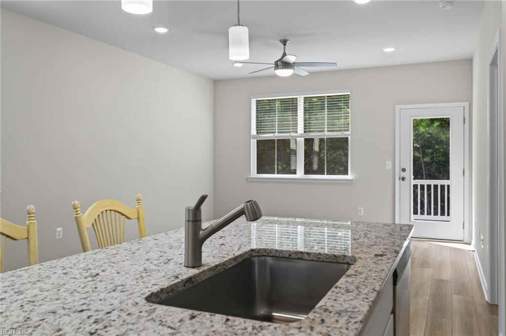 5732 Flowering Peach Ln Property Photo 8
