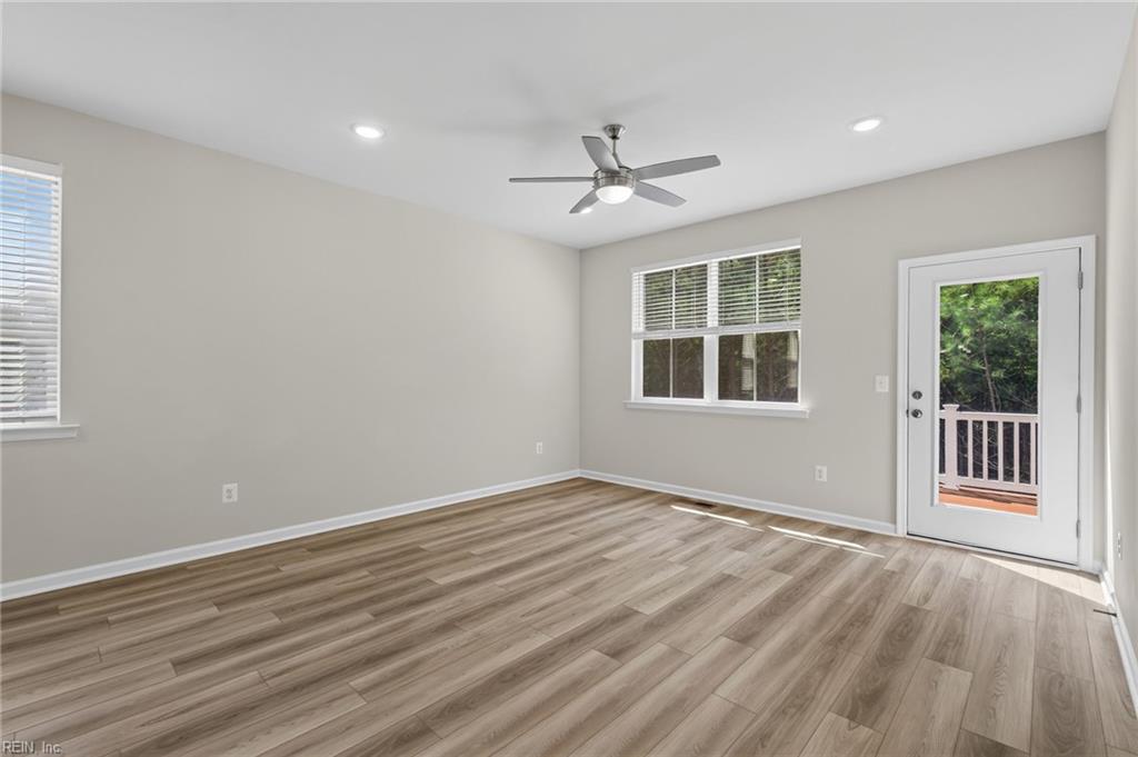 5732 Flowering Peach Ln Property Photo 13