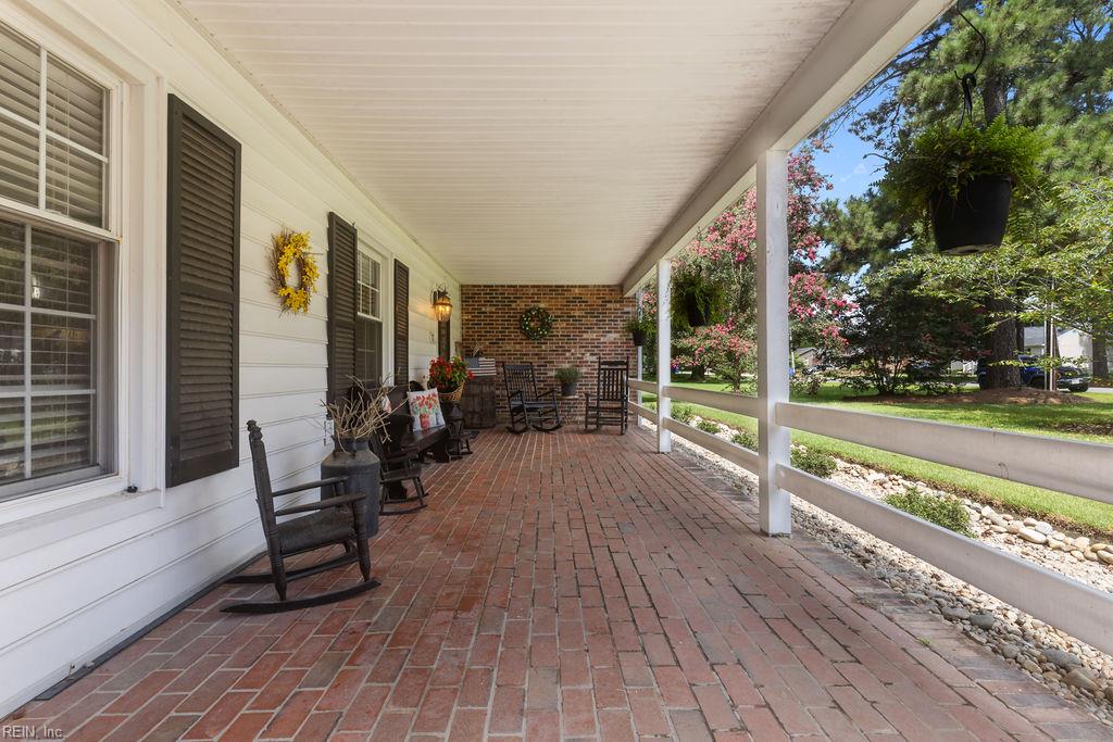 117 Verna St Property Photo 2