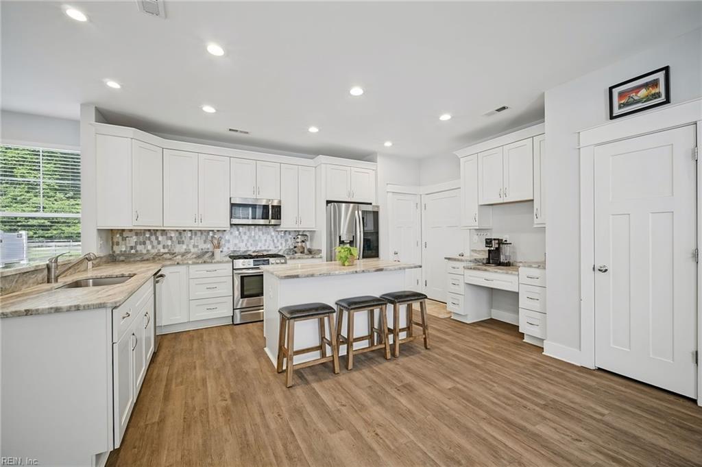 3957 Indian River Rd Property Photo 14