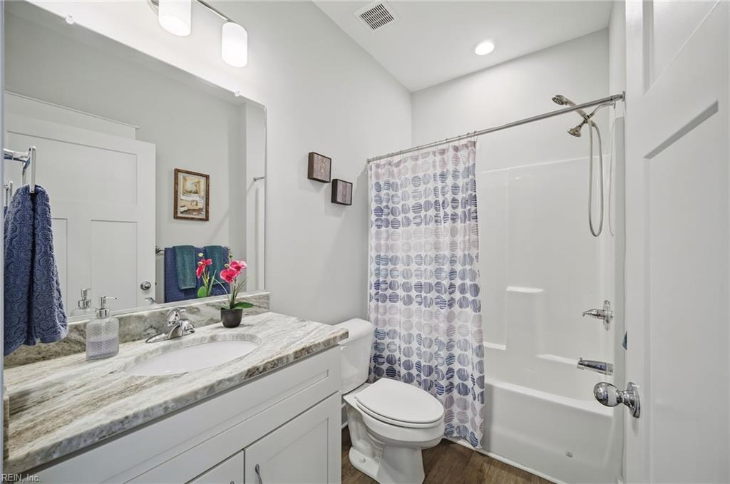3957 Indian River Rd Property Photo 19