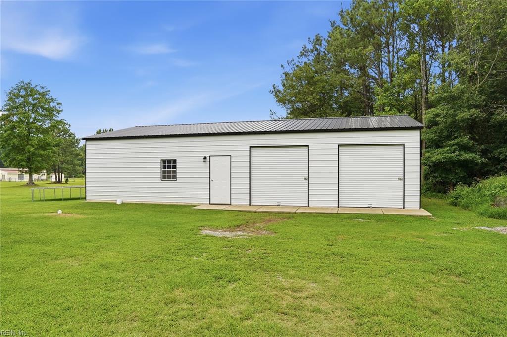 12327 Halifax Rd Property Photo 5