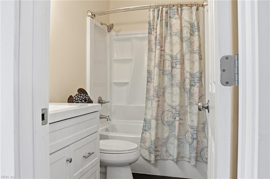 12327 Halifax Rd Property Photo 32