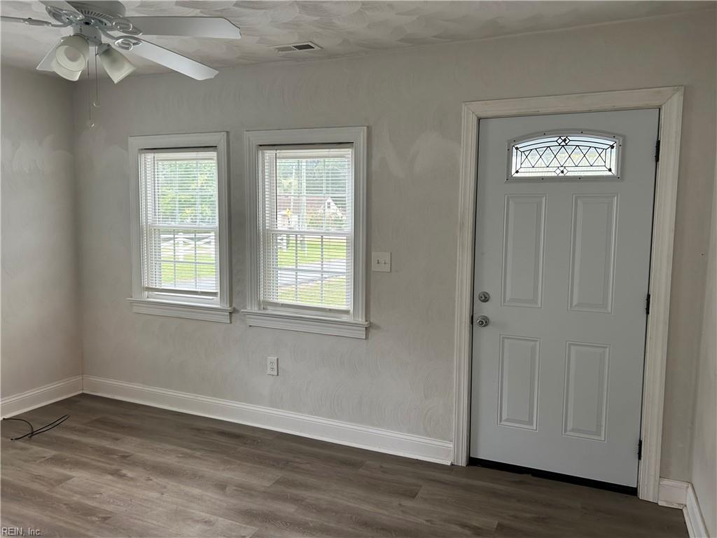 304 Centerville Tpke N Property Photo 8