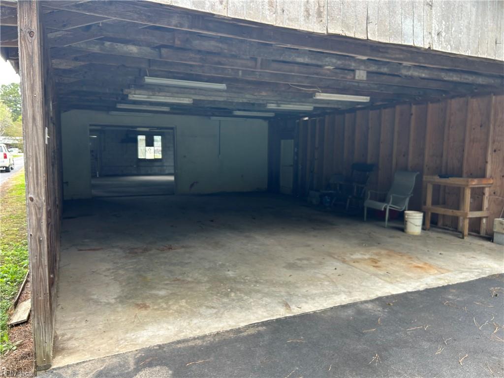 304 Centerville Tpke N Property Photo 17