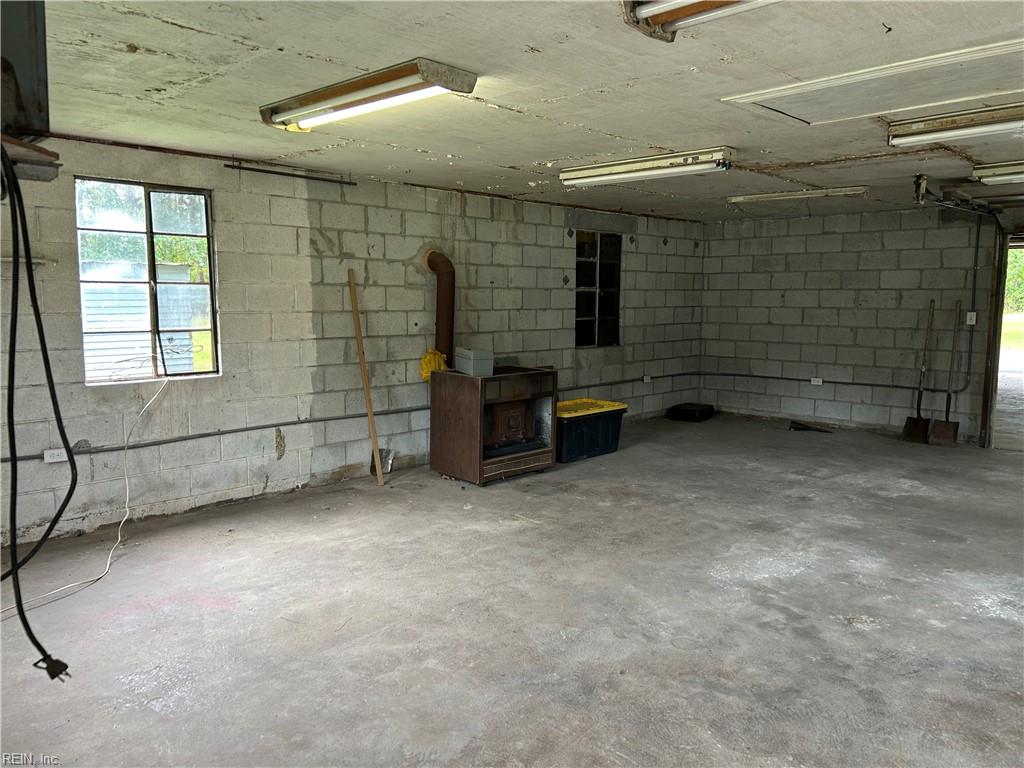 304 Centerville Tpke N Property Photo 24