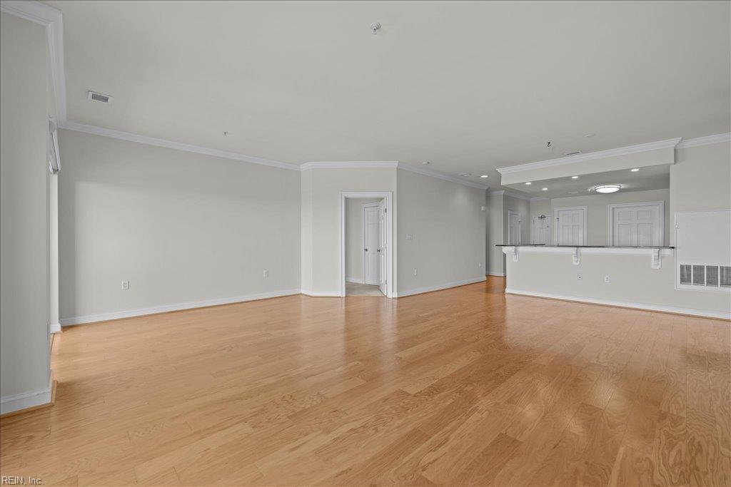 123 College Pl Property Photo 19