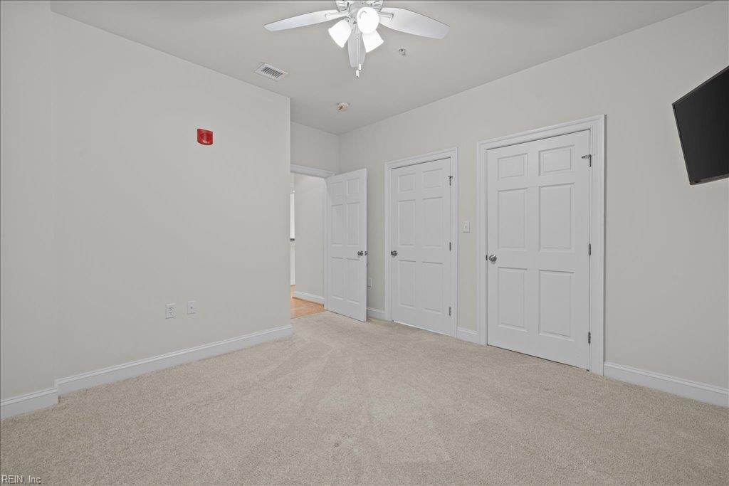 123 College Pl Property Photo 33