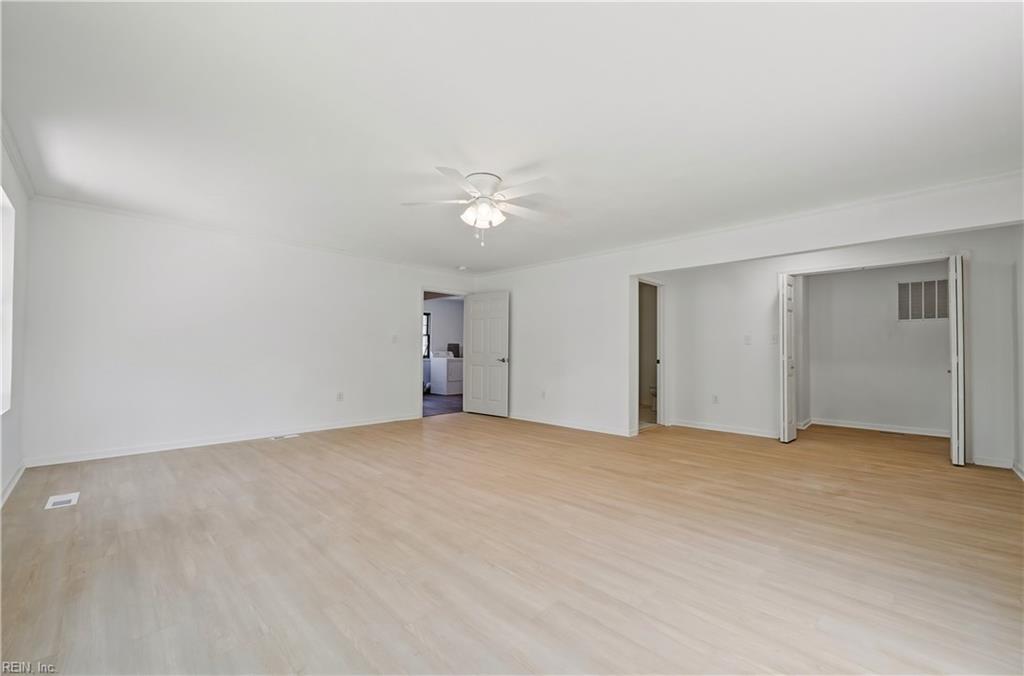 719 Mac Neil Dr Property Photo 17