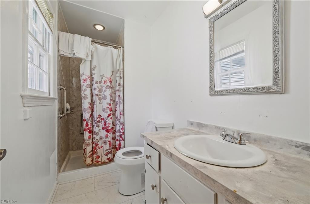 719 Mac Neil Dr Property Photo 29