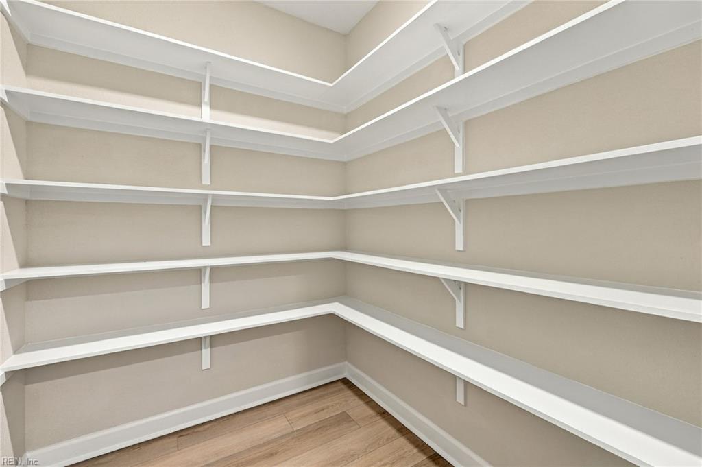 300 Rhapsody Dr Property Photo 20