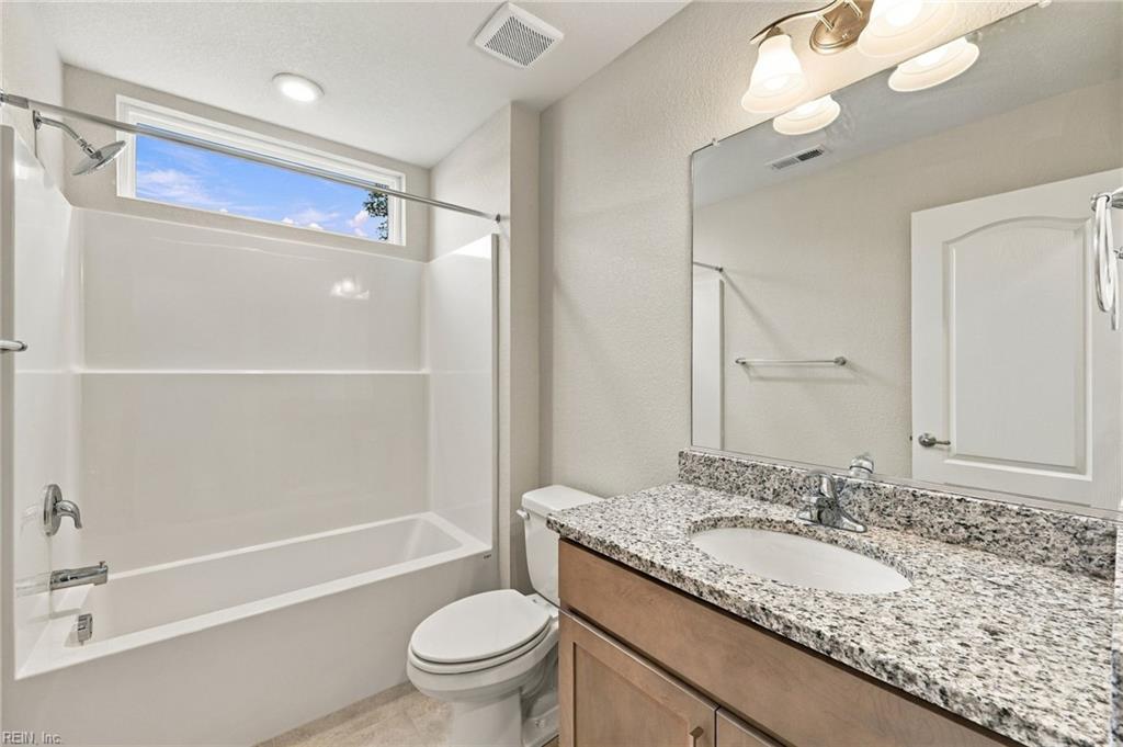 300 Rhapsody Dr Property Photo 28