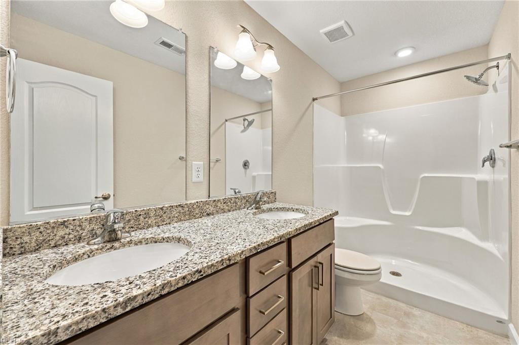 300 Rhapsody Dr Property Photo 34