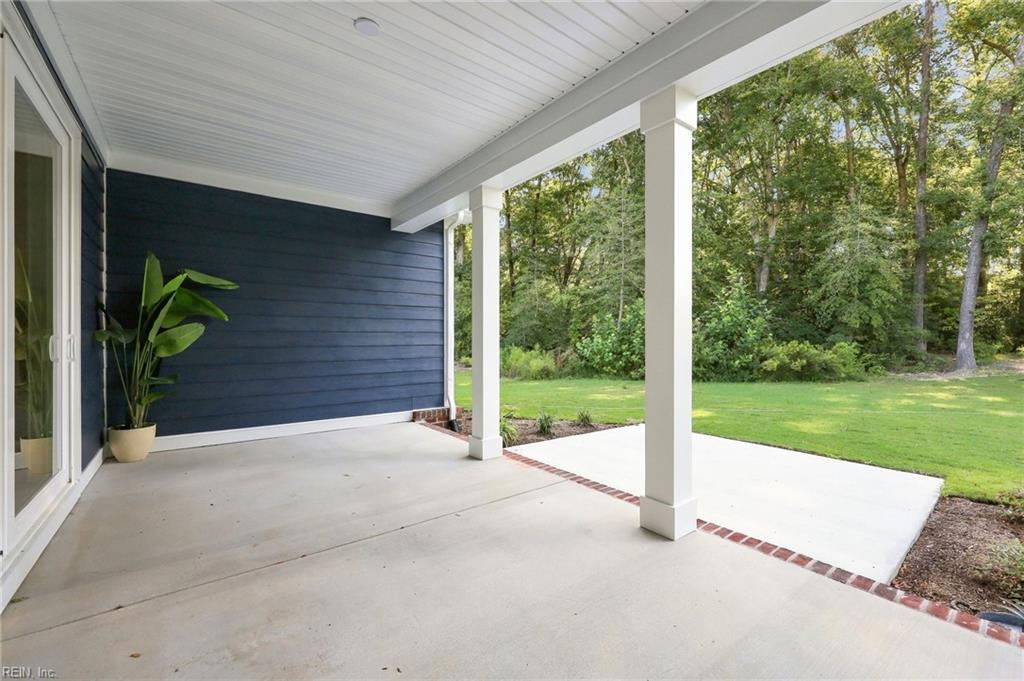300 Rhapsody Dr Property Photo 46