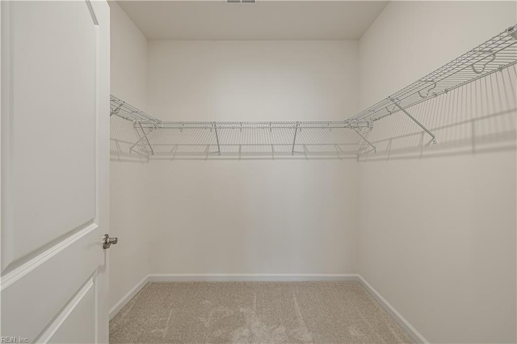 104 Cathedral St Property Photo 15