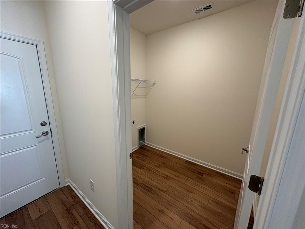 104 Cathedral St Property Photo 18