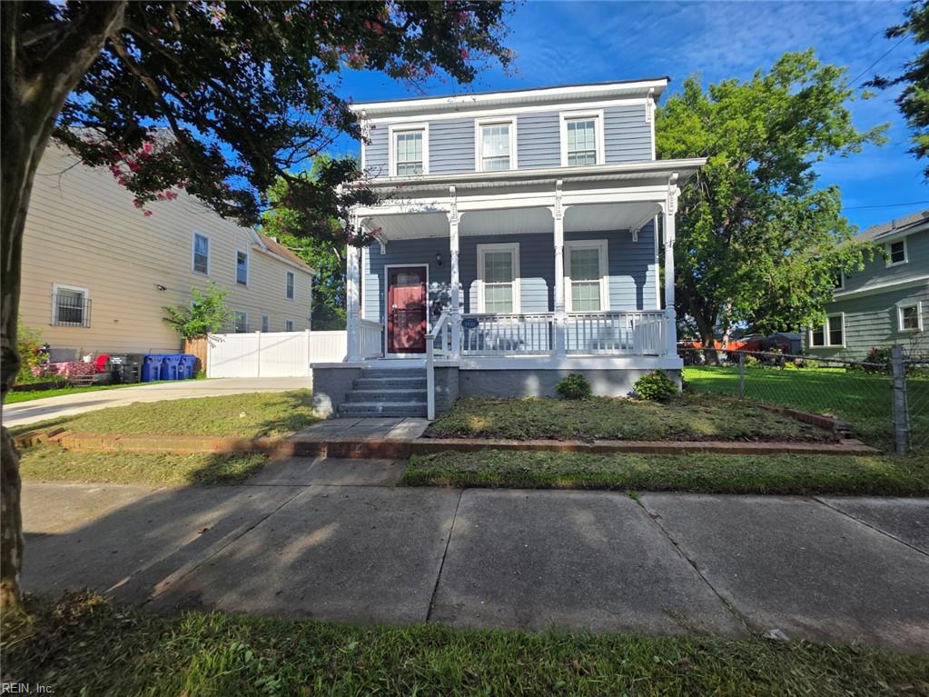 212 Elm AVE Property Photo 1
