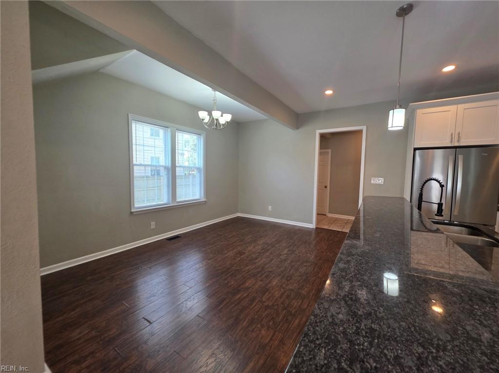 212 Elm Ave Property Photo 8