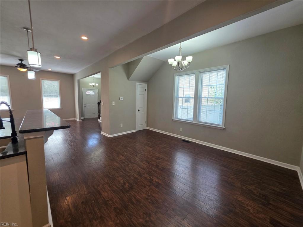 212 Elm Ave Property Photo 9
