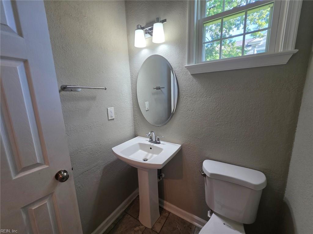 212 Elm Ave Property Photo 12