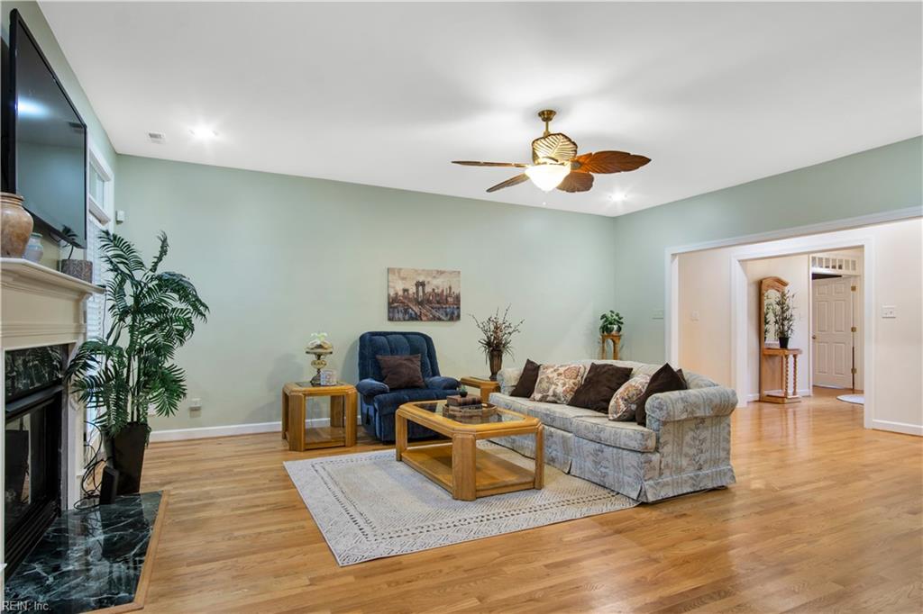 4020 Galverneck Property Photo 13