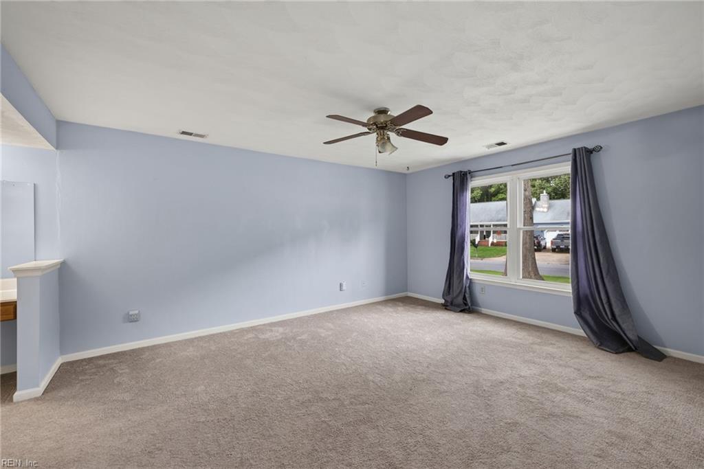 813 Stardale Dr Property Photo 17