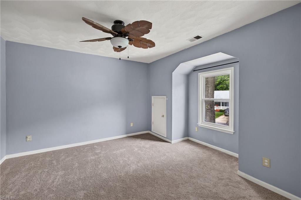 813 Stardale Dr Property Photo 37