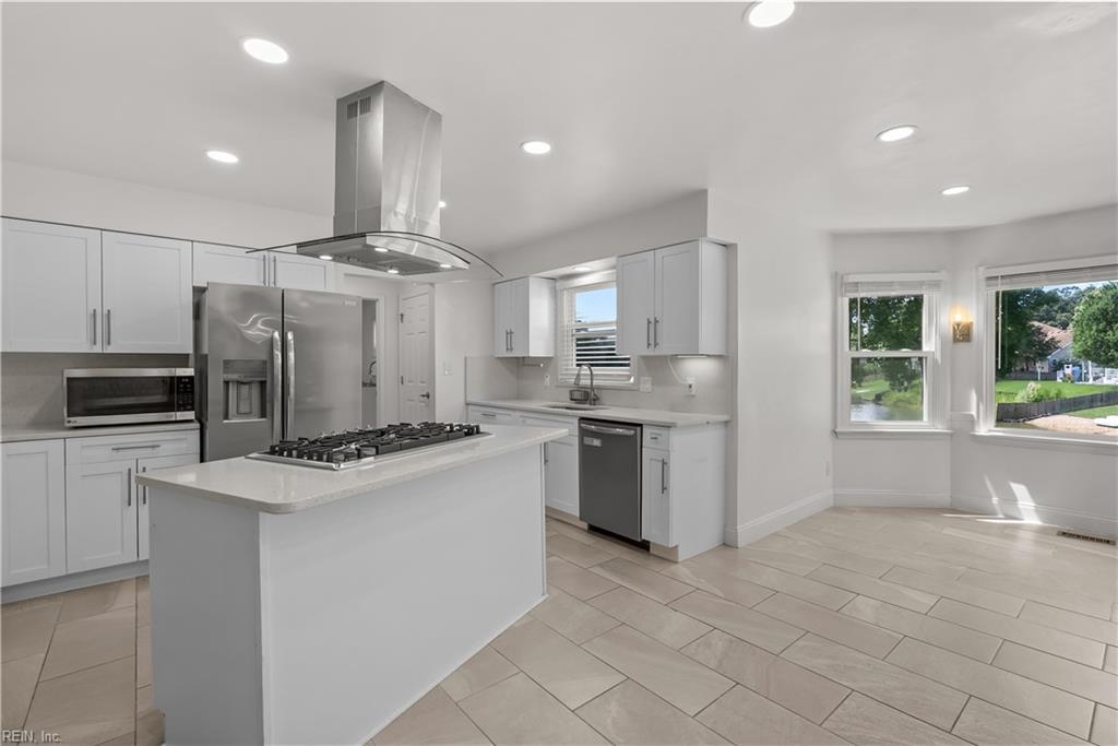 811 Twin Peak Ct Ct Property Photo 7