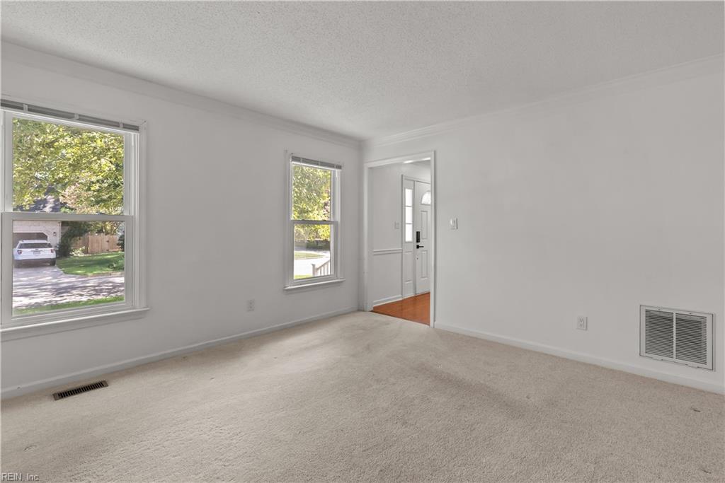 811 Twin Peak Ct Ct Property Photo 19