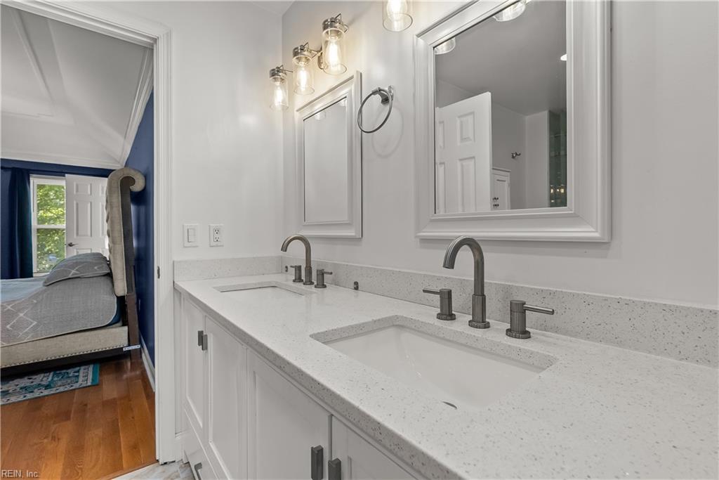 811 Twin Peak Ct Ct Property Photo 22