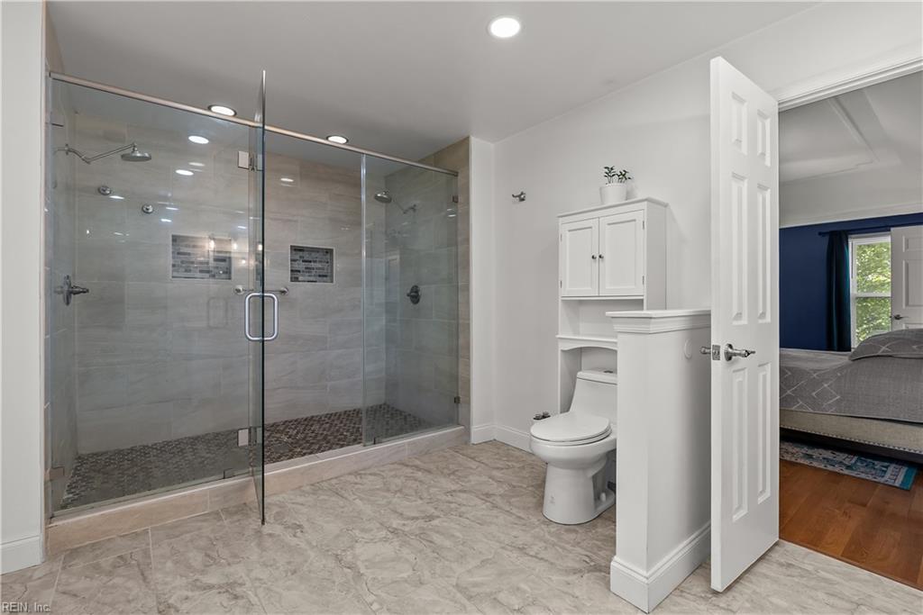 811 Twin Peak Ct Ct Property Photo 23