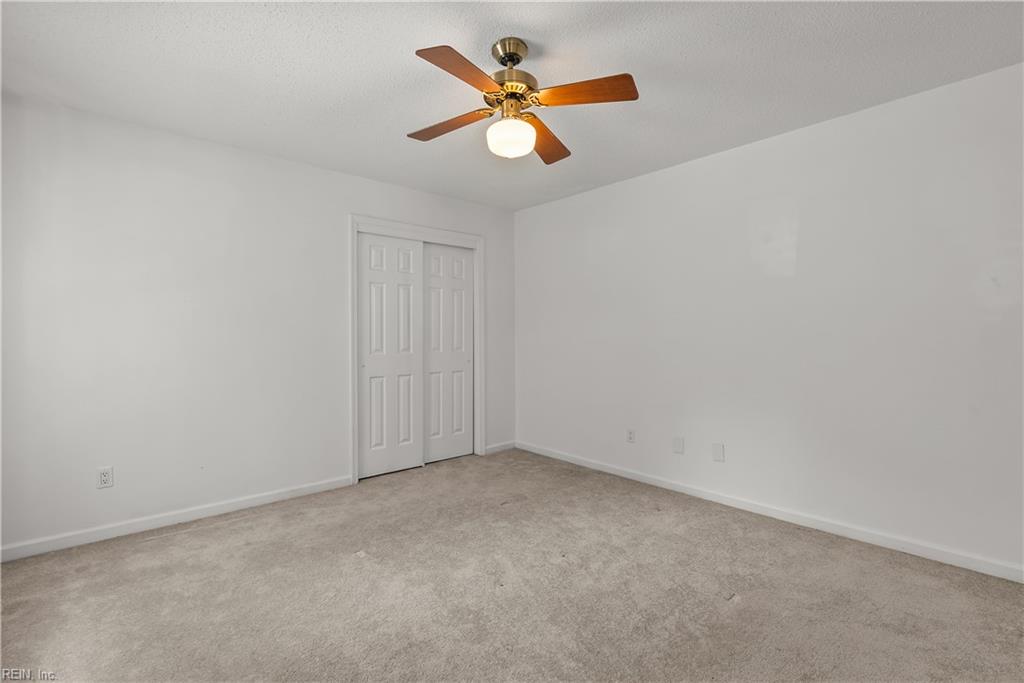 811 Twin Peak Ct Ct Property Photo 31