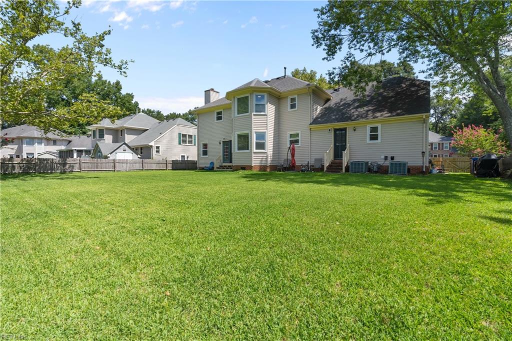811 Twin Peak Ct Ct Property Photo 35