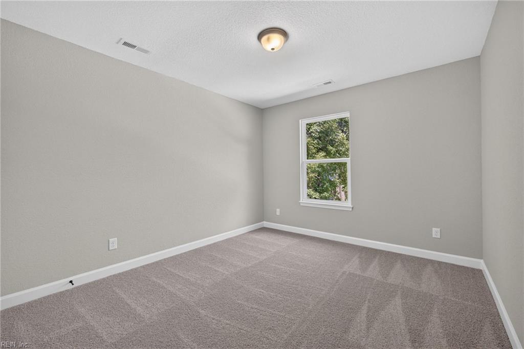 1265 Picadilly St Property Photo 27