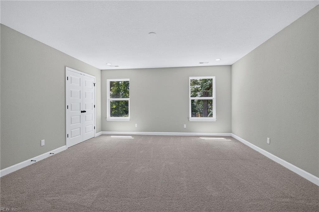1265 Picadilly St Property Photo 33