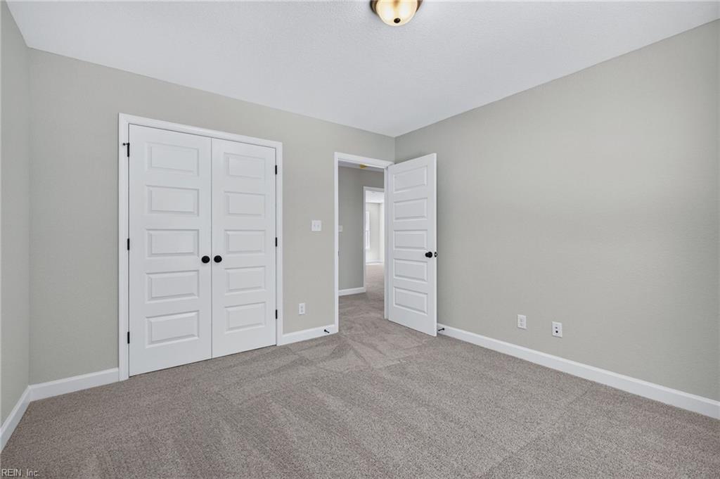 1265 Picadilly St Property Photo 35