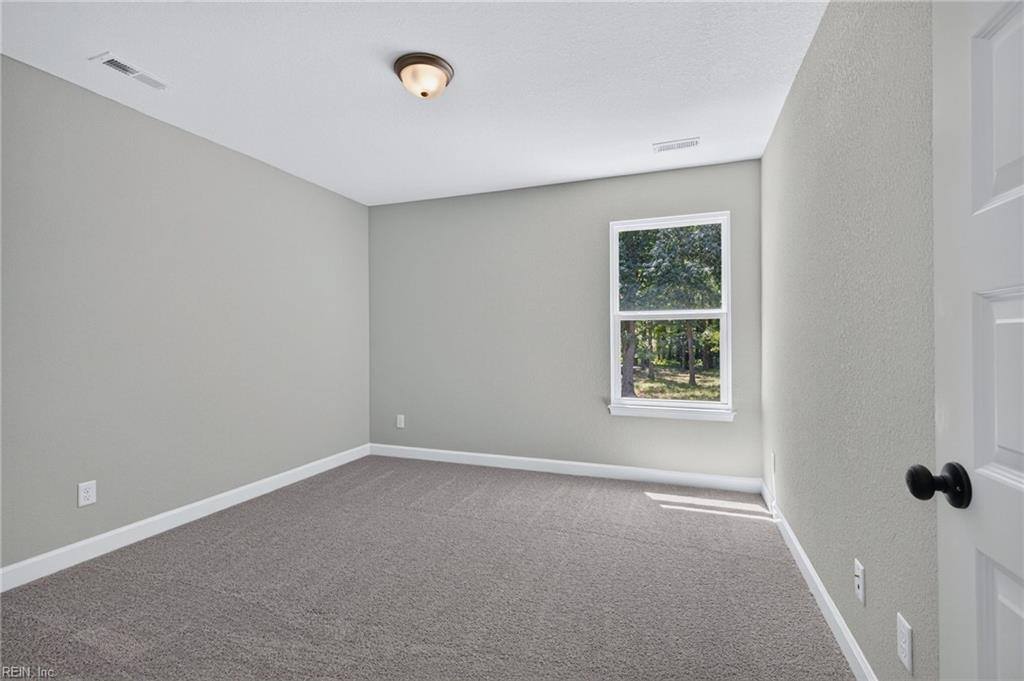 1265 Picadilly St Property Photo 38