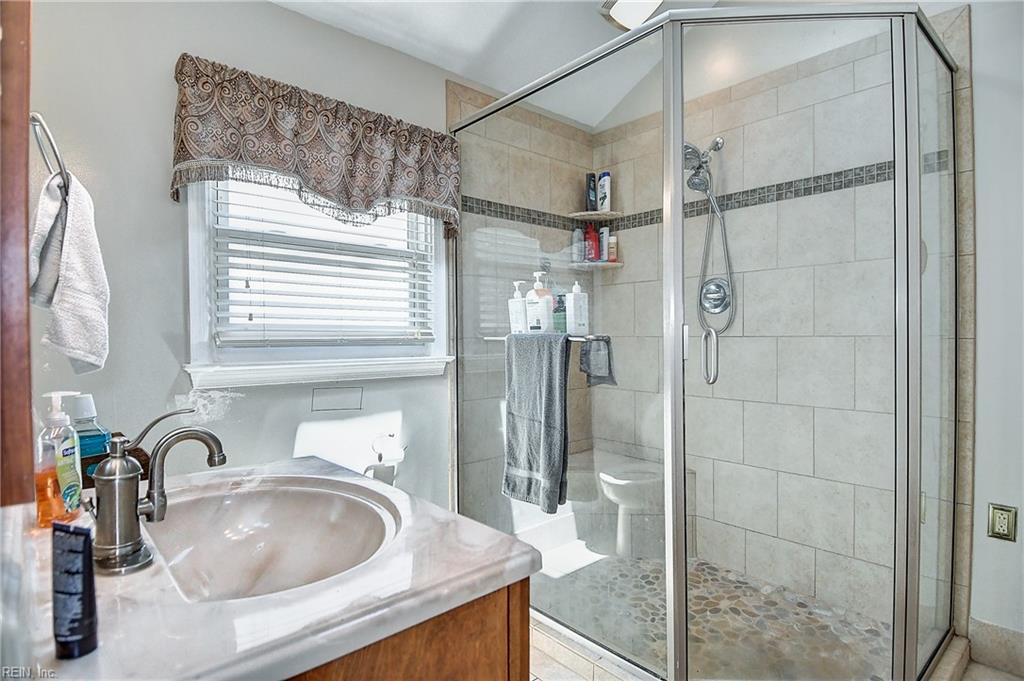 1121 Copper Stone Cir Property Photo 21