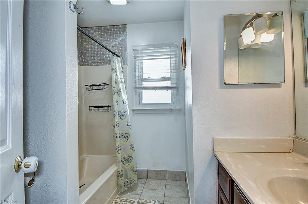 1121 Copper Stone Cir Property Photo 25