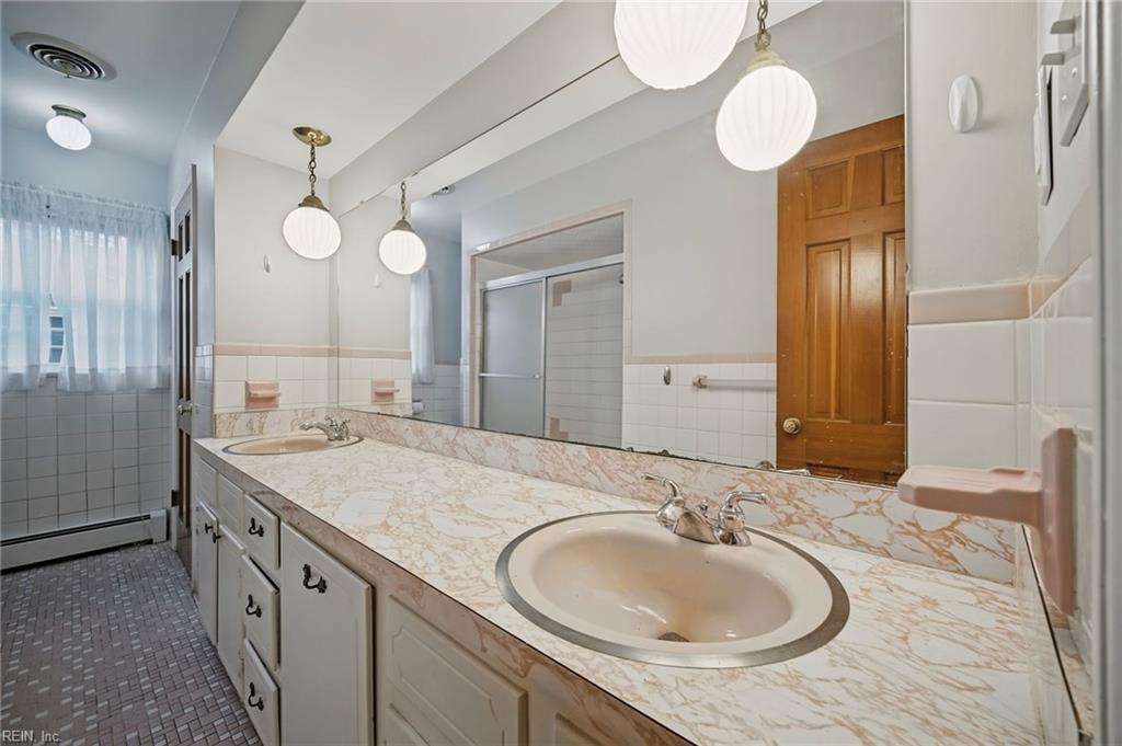 500 Edwin Dr Property Photo 32