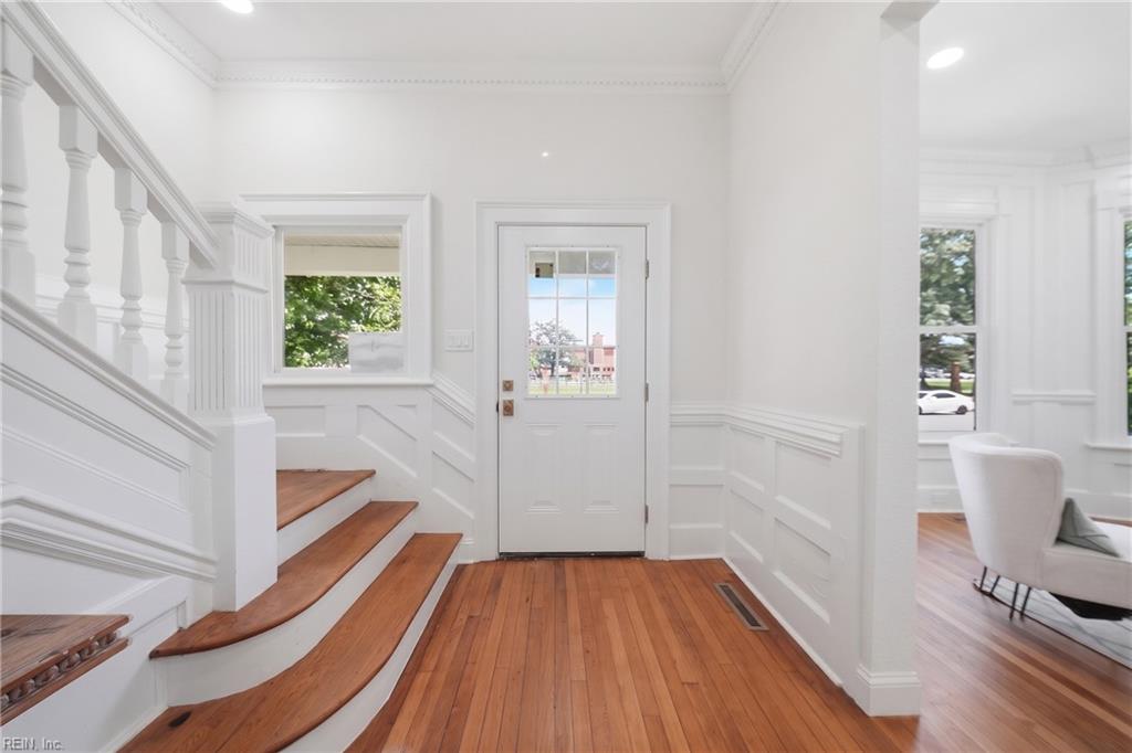 14 Parkview Ave Property Photo 11