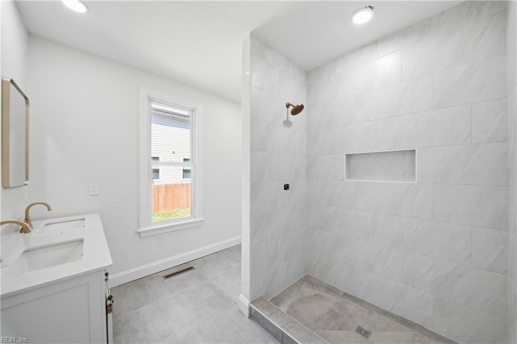 14 Parkview Ave Property Photo 20