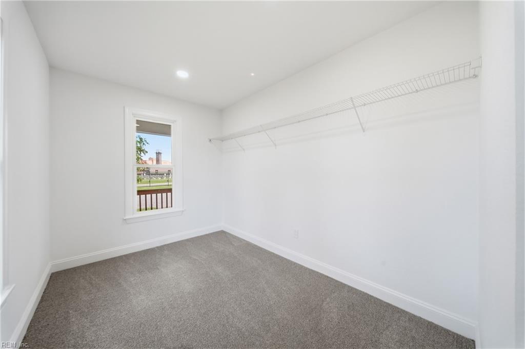 14 Parkview Ave Property Photo 24