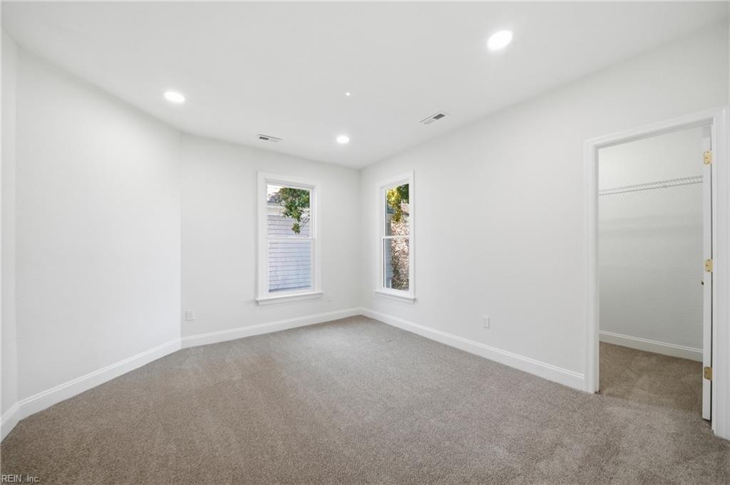 14 Parkview Ave Property Photo 28