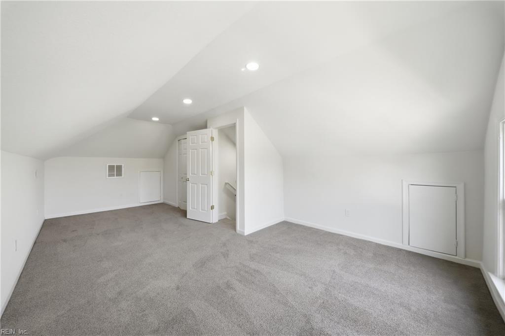 14 Parkview Ave Property Photo 42